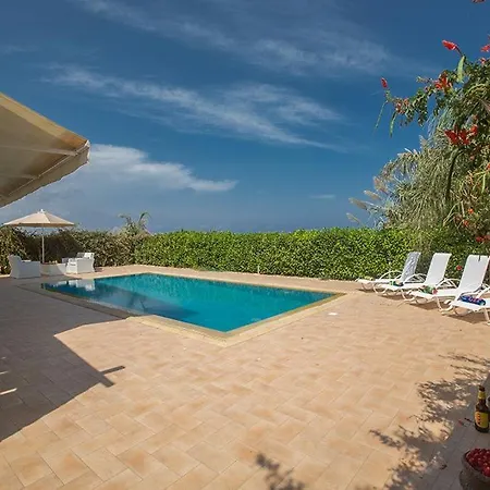 Βίλα Vryso - Modern 3 Bedroom Ayia Triada With Pool Close To The Beach *