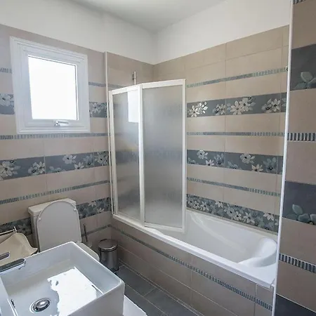 Βίλα Vryso - Modern 3 Bedroom Ayia Triada With Pool Close To The Beach