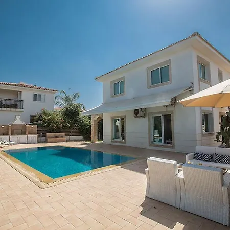 Βίλα Vryso - Modern 3 Bedroom Ayia Triada With Pool Close To The Beach *